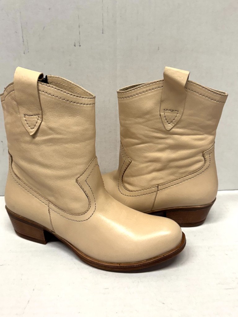 Miz Mooz Dori Leather Western Bootie Side Zip Ivory 37eu / 7us New # Z-179